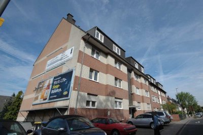Charmante, gut gelegene Zweizimmerwohnung mit gemütlichem Balkon