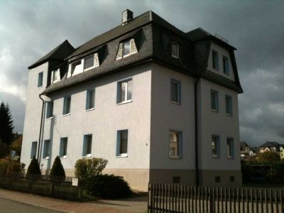 IM ERDGESCHOSS INKL. STELLPLATZ & EBK!