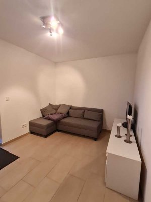 Stilvolle 2-Zimmer-Parterre-Wohnung mit gehobener Innenausstattung mit EBK in Koblenz-Metternich