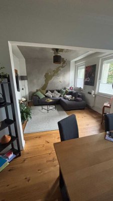 Charmante 2-Zimmer-Wohnung mit Gartenmitbenutzung, Balkon & Einbauküche – direkt bezugsfrei!
