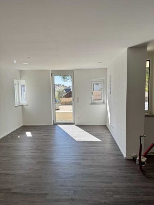 ERSTBEZUG - Neue 2-Zimmer-Terrassenwohnung in Eggenfelden