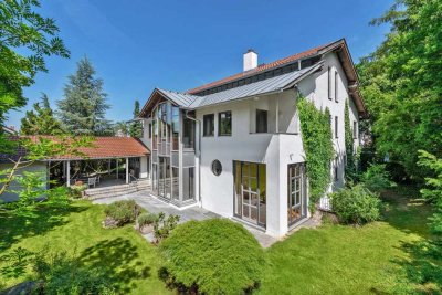 Geräumiges Familiendomizil mit Einliegerwohnung nahe Biotech-Campus und Haderner Forst