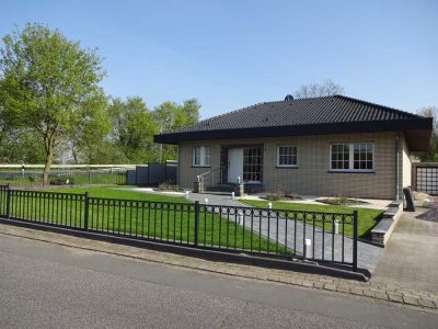 Walmdachbungalow in Geldern/Hartefeld