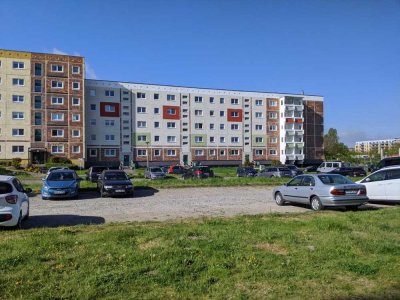6-Raumwohnung im 4. Obergeschoss mit 2 Balkonen - Außenring von Toitenwinkel