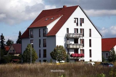 Solide 1-Zimmer-Wohnung mit Loggia - provisionsfrei