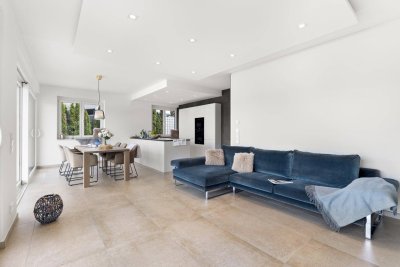 Exklusives Gartenappartement am Südufer des Wörthersees mit privatem Seezugang