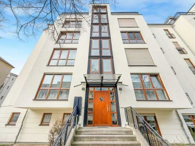 Helle, voll möblierte 1-Zimmer-Wohnung + TG-Stellplatz