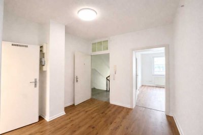 +++ Top renovierte 55 m² Wohnung mit Balkon im 2.OG zu vermieten ++++