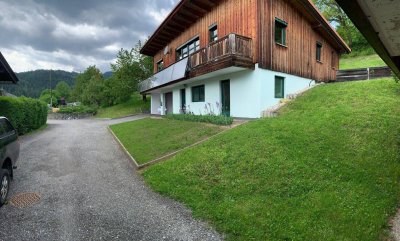 Thoma Holz 100 Haus mit Hanfdämmung und Lehmputz Wohnen - Gesundheit - Arbeiten - Leben