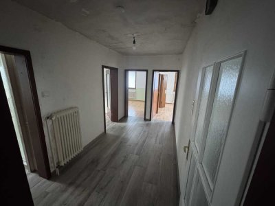 4-Zimmer Erdgeschosswohnung mit Wintergarten und Terasse in Bielefeld-Sieker