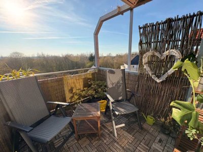 Ihr neuer Platz an der Sonne? 
Zauberhafte Maisonette-Wohnung im Dachgeschoss mit Weitblick und Ste