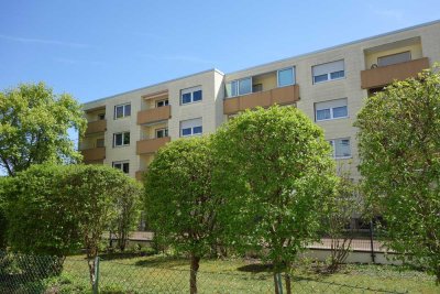 Bezugsfreie 2 ZKB mit guter Raumaufteilung in Haunstetten-Nord, Augsburg