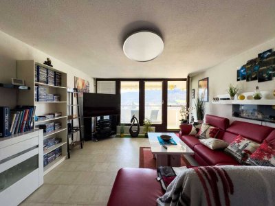 Seltene Gelegenheit: Möblierte 3-Zimmer-Wohnung mit Süd-/Nordbalkon