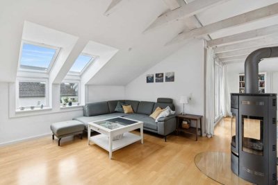 Einzigartige Maisonette-Wohnung mit Charme, Privatsphäre und sonniger Dachterrasse