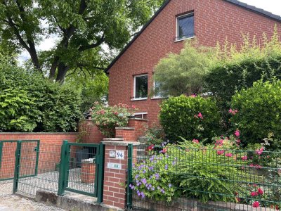 Geräumiges 5-Zimmer Einfamilienhaus in Berlin-Biesdorf (Marzahn)