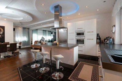 Freundliche und modernisierte 4-Zimmer-Loft-Wohnung mit geh. Innenausstattung mit EBK in Pforzheim