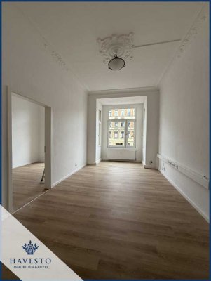 Stilvolle 4-Raum Wohnung mit Balkon, neuer EBK und Sanierten Bad in Magdeburg Stadtfeld West!