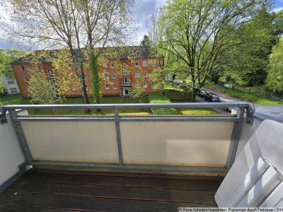 Schöne ruhige 2 Raum Wohnung im 2.OG in Reichenbrand...