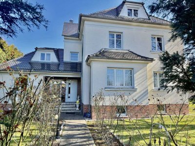 ++ Gründerzeit Villa nahe Clara-Zetkin-Park mit Einliegerwohnung für Büro/Praxis ++