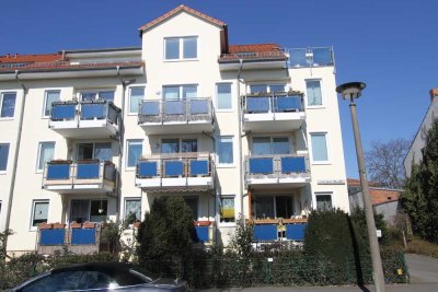 Helle Neubau-Wohnung mit gutem Grundriss u. Balkon in gepfl. Wohnanlage/Kauf TG-Stellplatz optional
