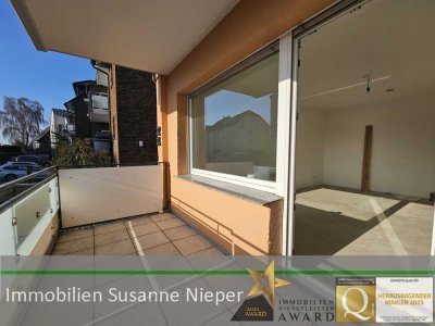 Stilvoll saniert mit großzügiger Sonnen-Loggia. 3-Zimmerwohnung in Solingen Wald