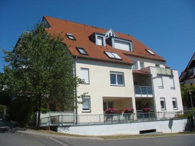 2 Zimmer mit Loggia, Tiefgarage und Keller nahe Beutenberg