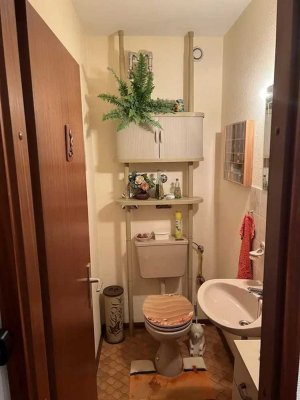 2-Zimmer-Wohnung mit EBK in Karwendelstraße