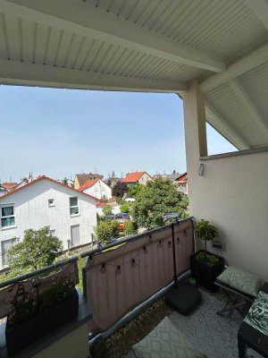 Helle 2,5-Zimmer-Dachgeschosswohnung mit Balkon in Pfungstadt