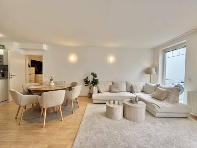 DIREKT BEI U1 - MAISONETTE-WOHNUNG + KAMIN + GARAGE