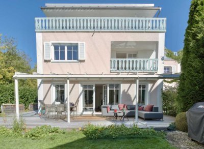 *Ideal für Familien* Lichtdurchflutetes Reihenendhaus mit großzügigem Garten und Dachterrasse