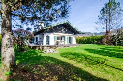 TRADITIONELLES LANDHAUS IN SEENÄHE ZUR MIETE, Rottach-Egern