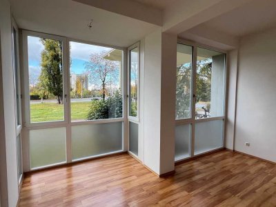 * Direkt am Großen Garten und Nähe Campus * 6545