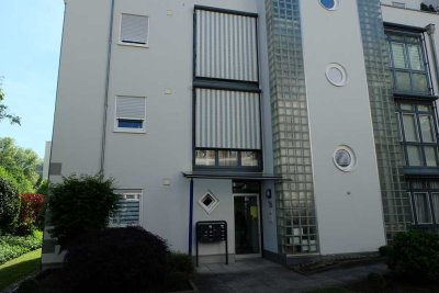 Schicke 2 1/2 Zimmer-Wohnung, unweit der berühmten "Lichtentaler-Allee" in Baden-Baden