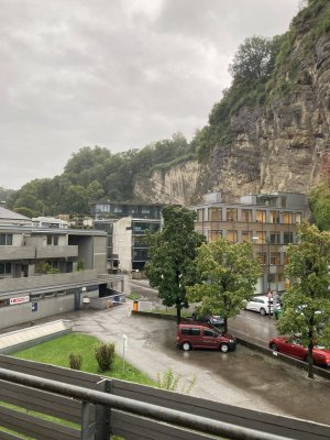 Schöne 1,5-Zimmer-Wohnung mit Balkon in Bestlage zum Festspielbezirk