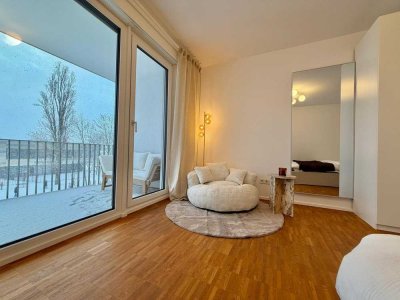 Vollmöbliertes Frauen-WG-Zimmer mit exklusivem Balkon & Aufzug im Neubau! All-Inclusive-Miete!