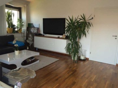 Moderne 2‑Zimmer Dachgeschosswohnung mit Balkon in Landsberg am Lech