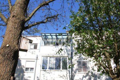 Zauberhaftes Zuhause am grünem Stadtrand- mit Einzelgarage und Loggia