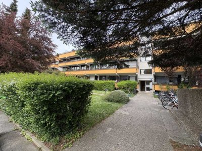 Gepflegte 1-Zimmer-Wohnung mit Balkon & Einbauküche in München-Am Hart