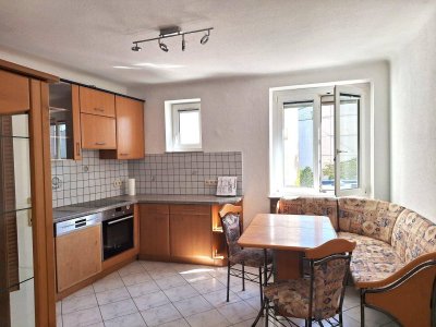 2-Zimmer-Wohnung mit großer Wohnküche auf 67 m² und großer Loggia