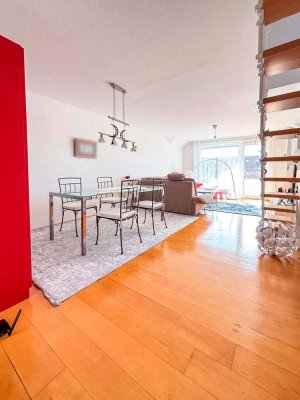 Renovierte Maisonette in Zukunftsregion mit EBK, Süd-West-Balkon, 2 Bäder, Außenstellplatz, Gäste-WC