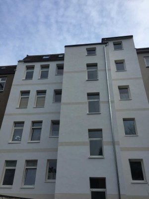 Helle 2-Zimmer Wohnung im 2. OG in Kiel-Gaarden-Ost