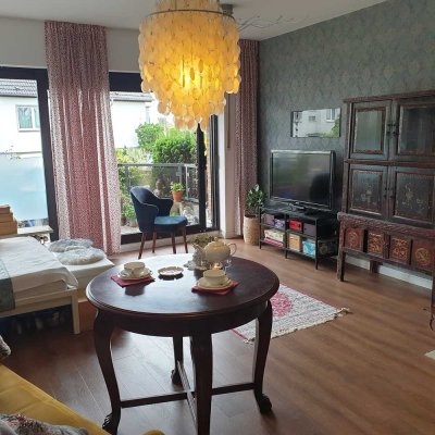 Ruhiges 1-Zimmer-Apartment, Nähe Medienhafen, Balkon, Stellplatz