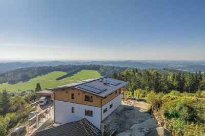 Rarität !!!!  Einzigartiger Wohntraum mit grandiosem Ausblick  in Niederbayern - Preis VB