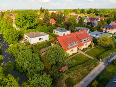 CHARMANTE DOPPELHAUSHÄLFTE IN RUHIGER BESTLAGE VON GÖRLITZ