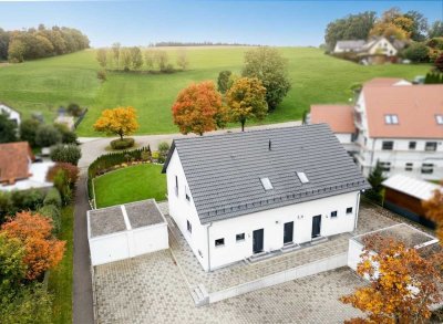 Wohnen mit Komfort und Gartenidylle - stilvolles Doppelhaus in ruhiger Lage