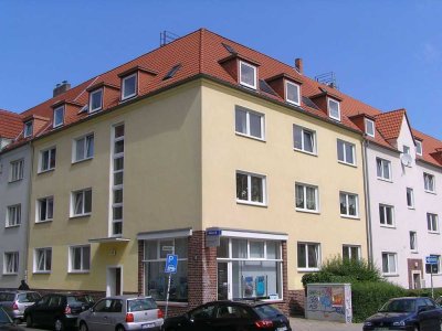 03-RWE mit EBK, Rostock-KTV, (nach Bedarf+Garage/extra)