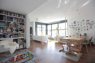 Barrierefreies Penthouse mit großer Dachterrasse (~ 36m²) in ruhiger Citylage