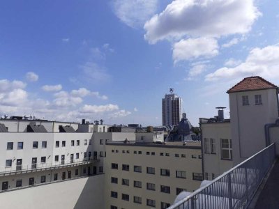Direktes Innenstadtflair genießen! Stilvolle 1 RWE über den Dächern der Leipziger-City!