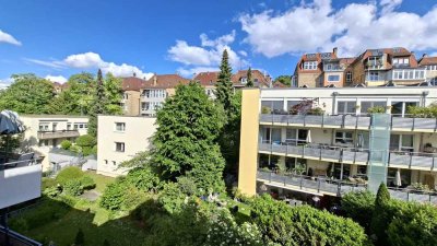 Charmante 2- Zi. Whg.  in zentraler Lage mit Balkon und Grünblick