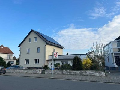 Exklusive Traumimmobilie: Modernes Haus mit Pool, großem Baugrundstück & hochwertiger Ausstattung